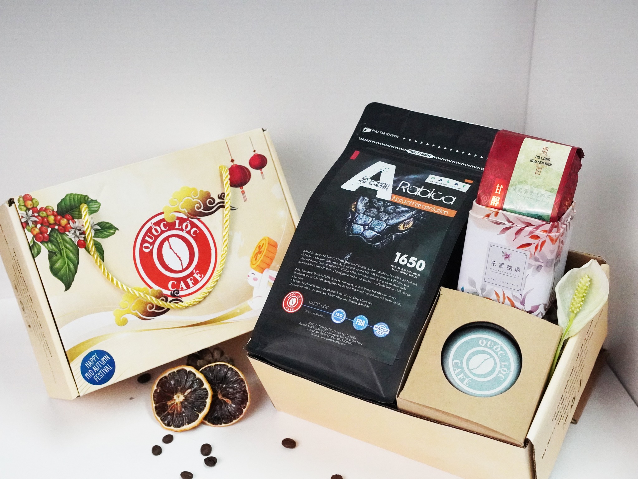 Cà phê đặc sản (Specialty Coffee) cao cấp từ Quốc Lộc Coffee, rang xay nguyên chất, hương vị đậm đà.