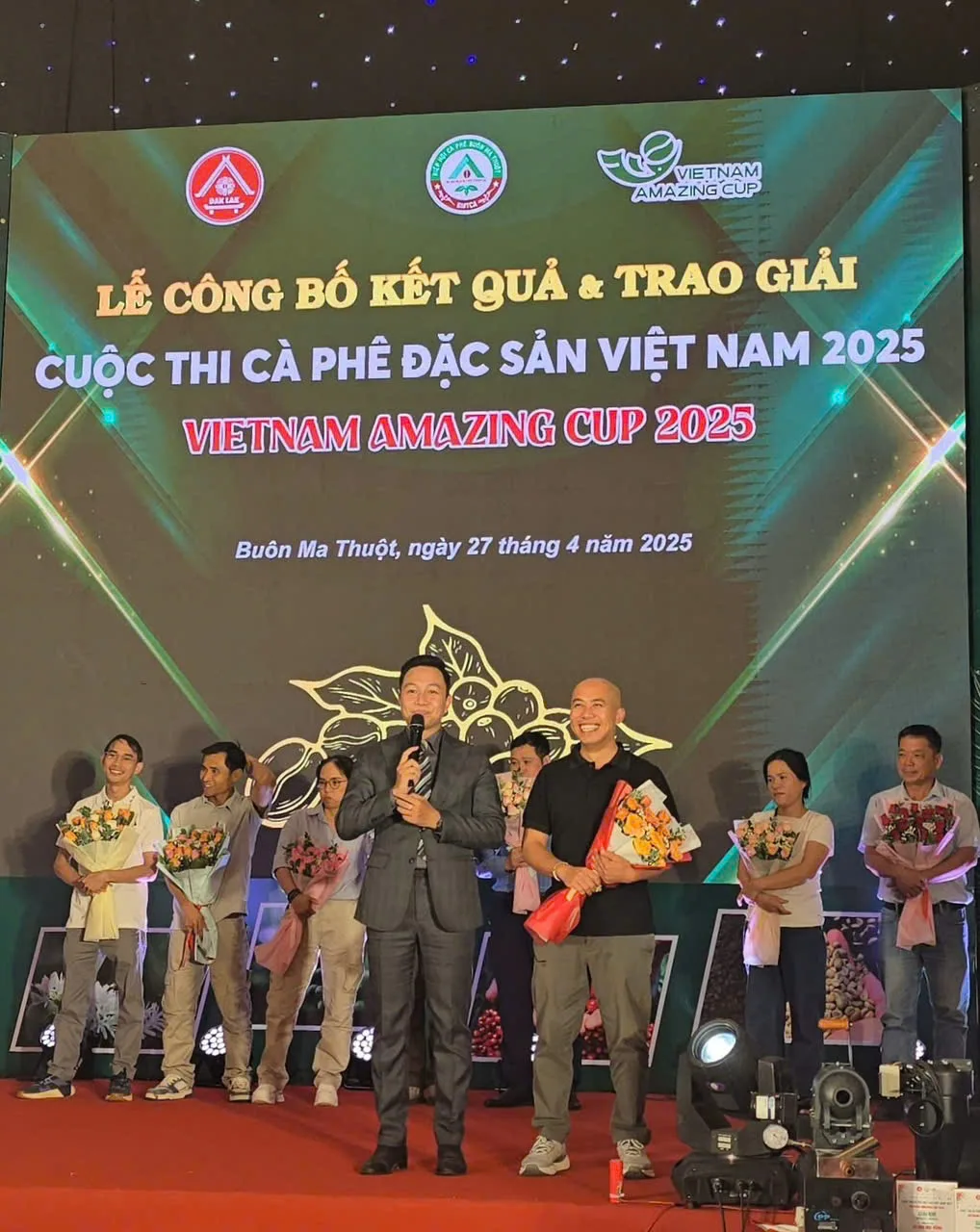 Giải Top 3 Việt Nam Amazing Cup năm 2025