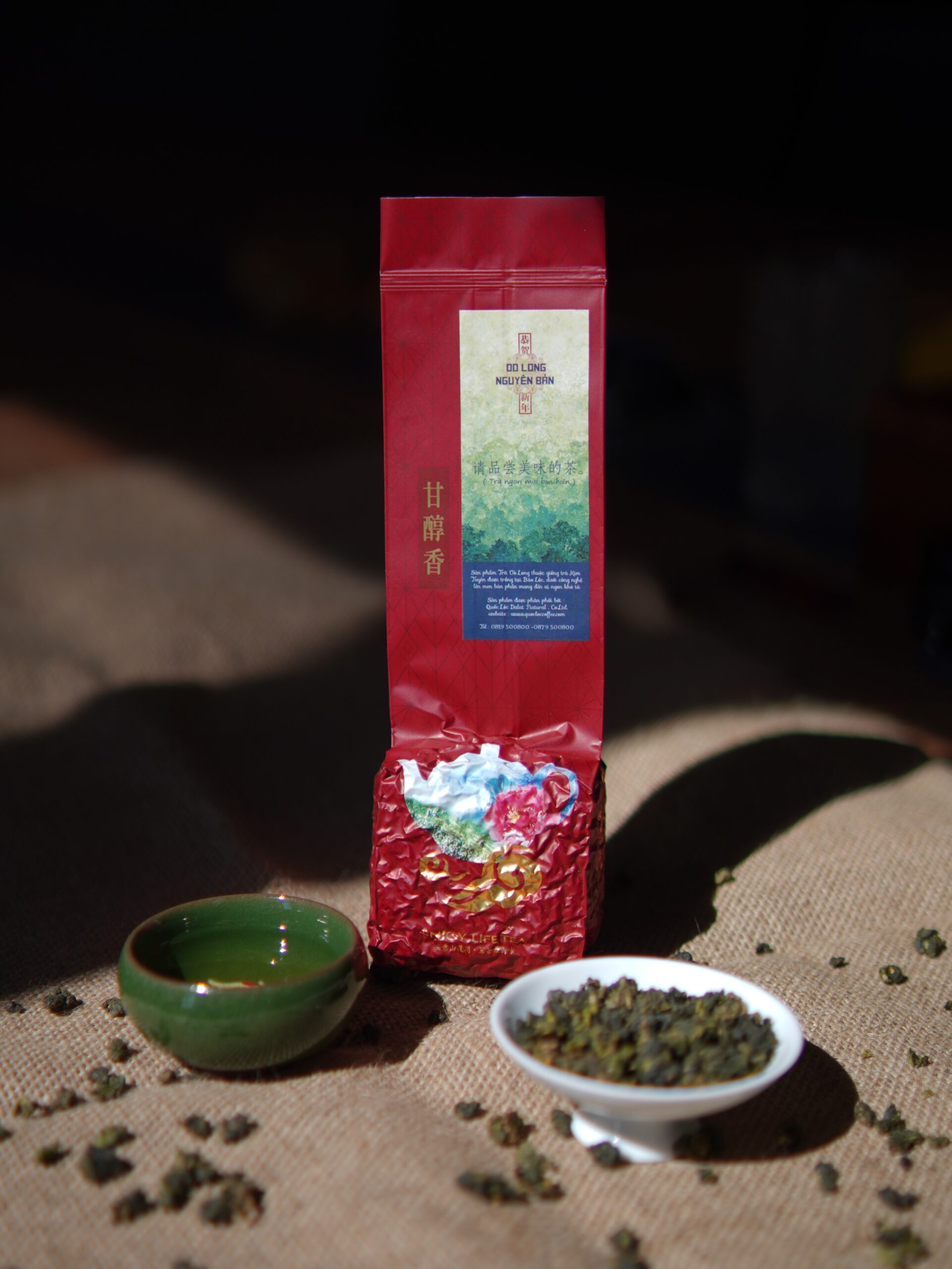 Trà Ô Long nguyên bản Quốc Lộc – lựa chọn dành cho những ai muốn thưởng trà thơm dịu, ngọt hậu mà không lo trà Ô Long bị đắng chát