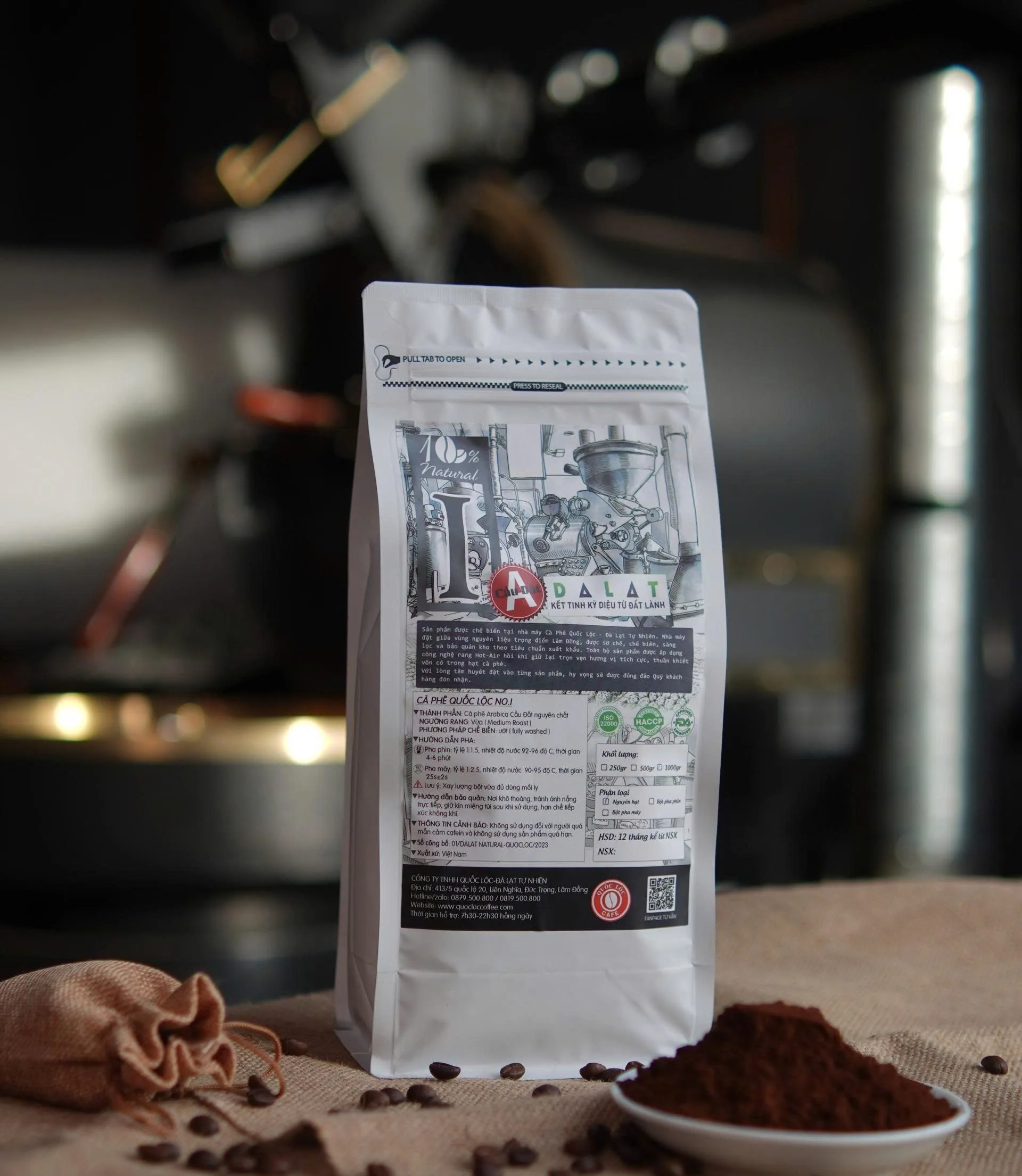No1 Quốc Lộc – 100% Arabica chế biến Washed, hương vị sạch, chua thanh nhẹ, hậu vị cân bằng, phù hợp pha máy espresso và pha phin.